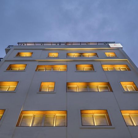 Skyla Studios & Suites - Hitech City Hyderabad Exteriör bild