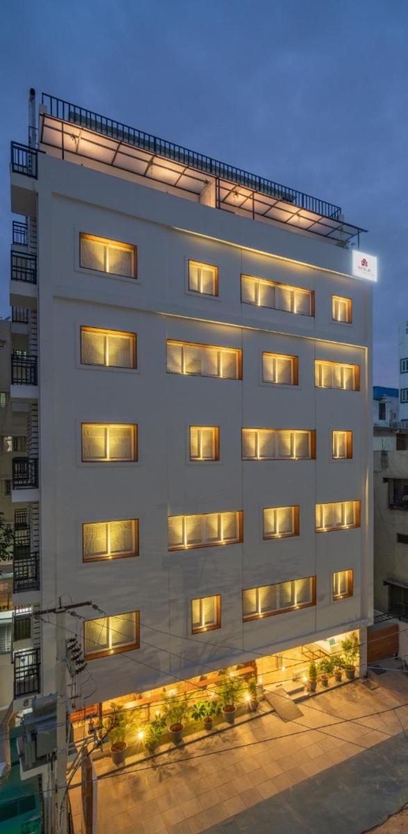 Skyla Studios & Suites - Hitech City Hyderabad Exteriör bild